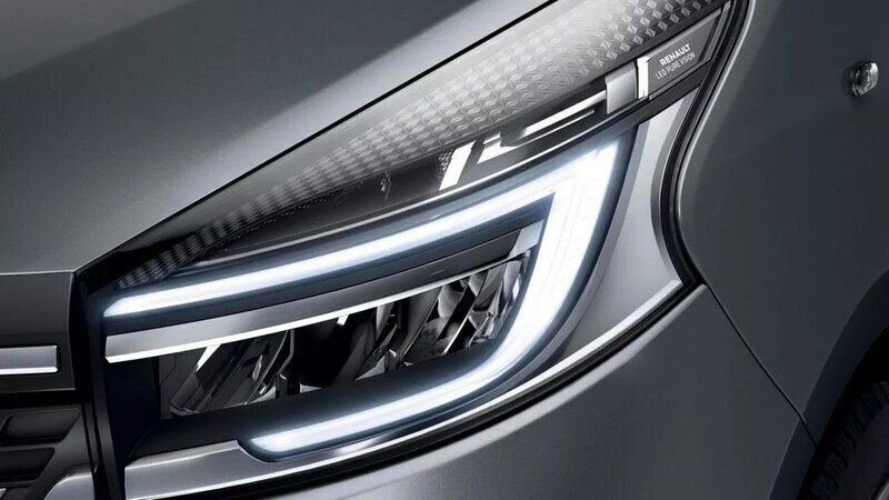 Używany Renault Trafic 150 KM (110 kW) 2024 Szary Minivan