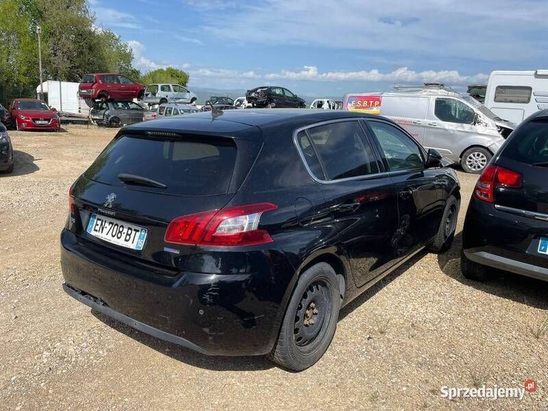 Używany Peugeot 308 2017 Szary Hatchback