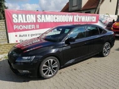 Inny kolor Używany 2018 Skoda Superb Sedan/Limuzyna | 98 277 zł - Obraz 1/4