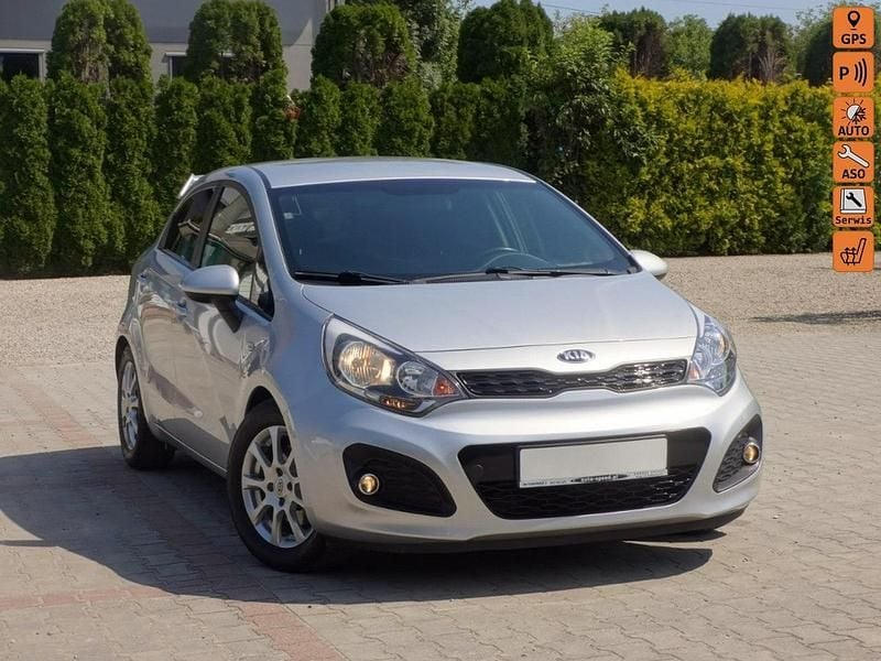 Czarny Używany 2012 Kia Rio Sport Hatchback | 26 800 zł (Dość drogi) - Obraz 1/4