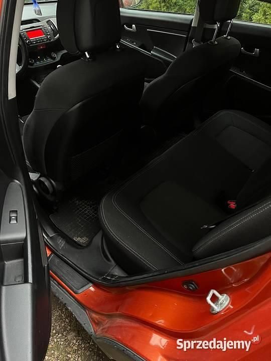 Używany Kia Sportage 2010 Pomarańczowy SUV