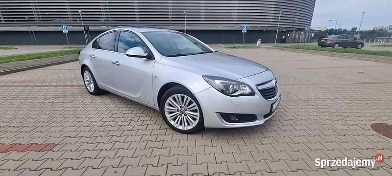 Srebrny Używany 2015 Opel Insignia Hatchback | 40 000 zł (Dość drogi) - Obraz 1/4