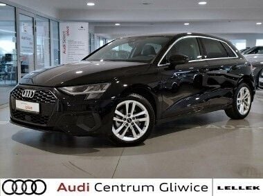 Czarny Używany 2023 Audi A3 Sportback Hatchback | 127 900 zł (Dość drogi) - Obraz 1/4