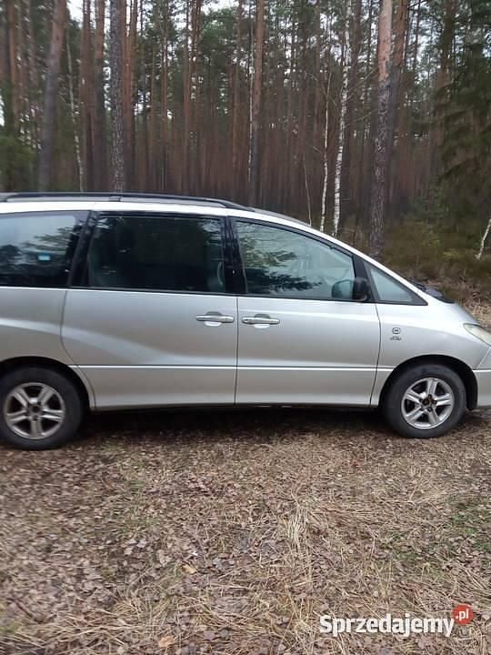 Srebrny Używany 2002 Toyota Previa Minivan | 5000 zł - Obraz 1/4