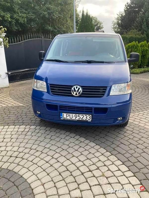 Używany VW T5 2009 Van