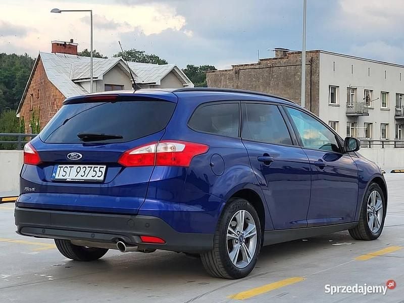 Używany Ford Focus 2014 Niebieski Kombi