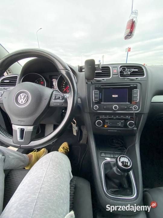 Czarny Używany 2011 VW Golf VI Hatchback | 21 000 zł (Uczciwa cena) - Obraz 1/4