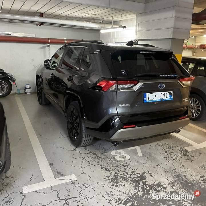 Używany 2022 Toyota RAV4 SUV | 165 000 zł - Obraz 1/4