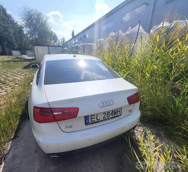 Używany Audi A6 2014 Biały Sedan/Limuzyna
