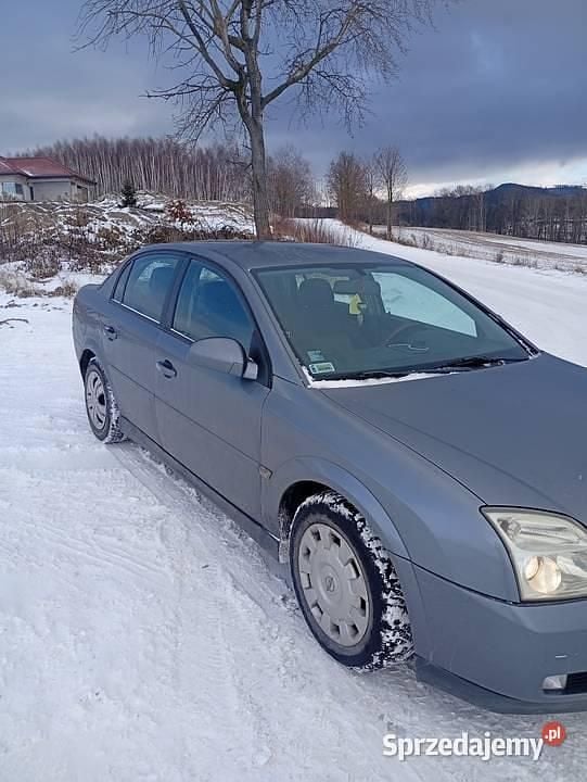 Używany Opel Vectra 2004 Szary Hatchback