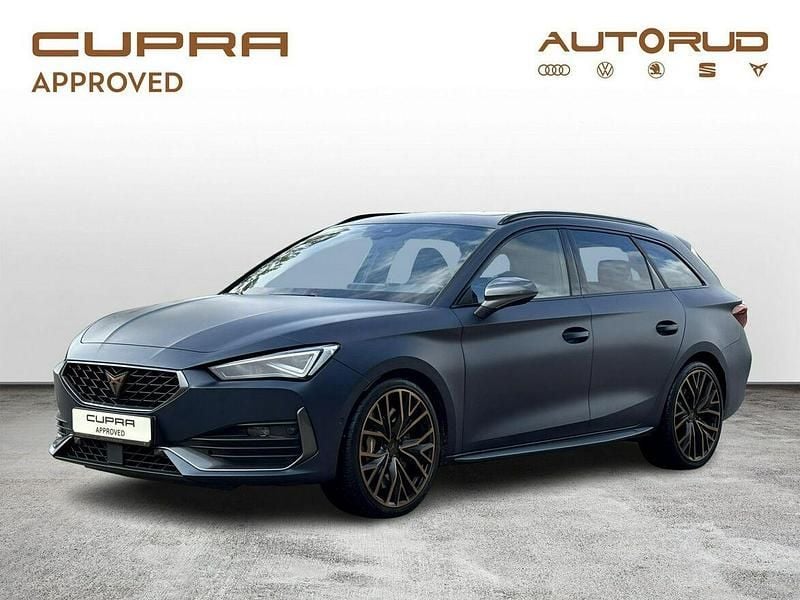 Niebieski Używany 2023 Cupra Leon VZ Kombi | 174 900 zł (Uczciwa cena) - Obraz 1/4