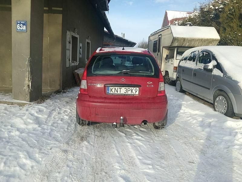 Używany Citroën C3 2008 Czerwony Hatchback
