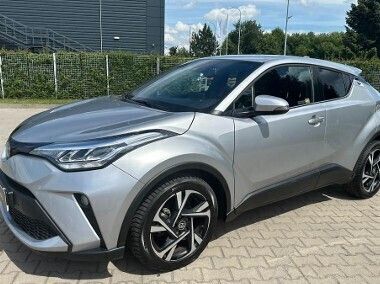 Srebrny Używany 2023 Toyota C-HR Style SUV | 135 900 zł (Dość drogi) - Obraz 1/4