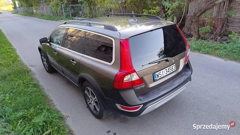 Używany Volvo XC70 2012 Brązowy SUV
