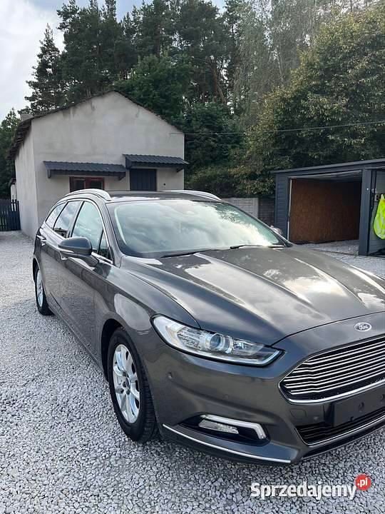 Grafitowy Używany 2017 Ford Mondeo Kombi | 35 900 zł (Uczciwa cena) - Obraz 1/4