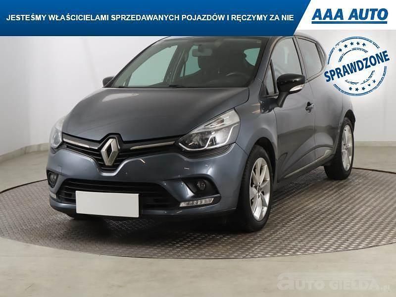 Używany Renault Clio IV 90 KM (66 kW) 2016 Szary