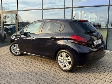 Używany Peugeot 208 Style 82 KM (60 kW) 2017 Hatchback