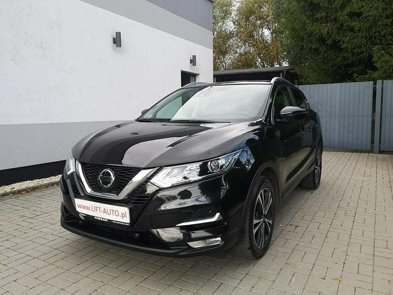 Czarny Używany 2019 Nissan Qashqai N-Connecta SUV | 69 900 zł (Uczciwa cena) - Obraz 1/4
