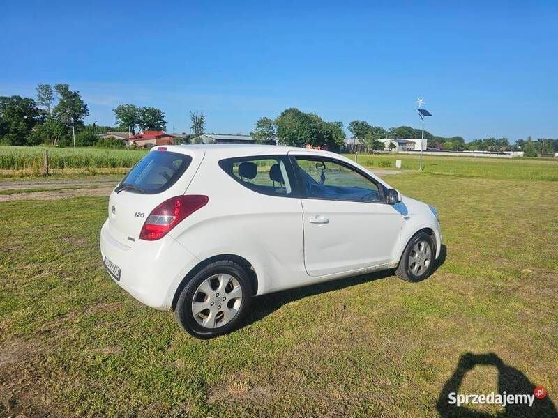 Używany 2010 Hyundai i20 | 5550 zł - Obraz 1/4