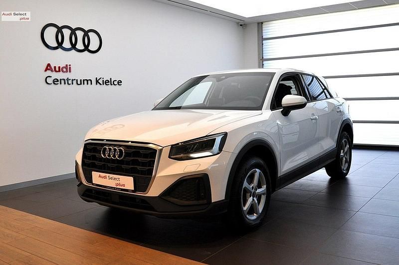 Biały Używany 2024 Audi Q2 SUV | 99 980 zł (Drogi) - Obraz 1/4