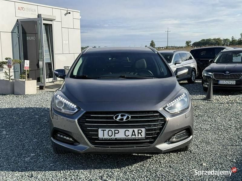 Szary Używany 2016 Hyundai i40 Kombi | 49 900 zł (Uczciwa cena) - Obraz 1/4