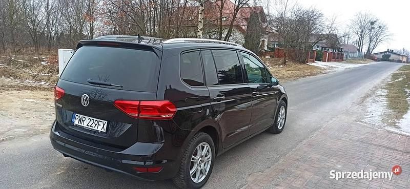 Używany VW Touran 150 KM (110 kW) 2019 Czarny Minivan