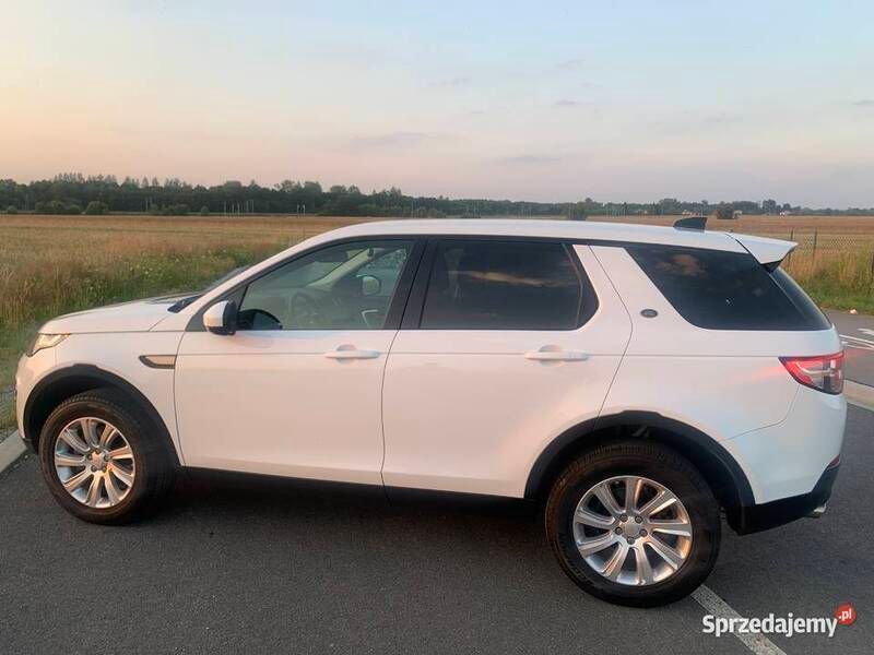 Używany 2018 Land Rover Discovery Sport SE SUV | 89 900 zł (Super Cena) - Obraz 1/4