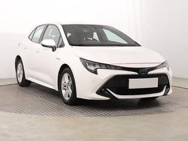 Używany Toyota Corolla 122 KM (89 kW) 2019 Biały Hatchback