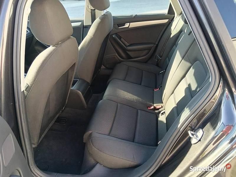 Używany Audi A4 2011 Brązowy Kombi