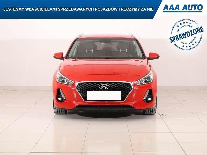 Używany Hyundai i30 2017 Czerwony