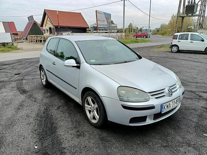 Srebrny Używany 2004 VW Golf IV Hatchback | 3700 zł - Obraz 1/4
