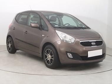 Używany Kia Venga 125 KM (91 kW) 2013 Brązowy Hatchback