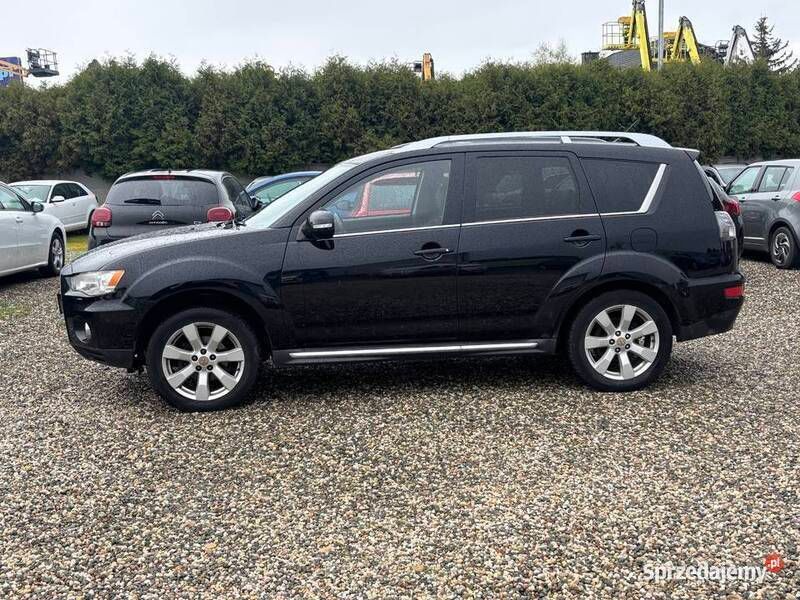 Czarny Używany 2009 Mitsubishi Outlander SUV | 34 990 zł - Obraz 1/4