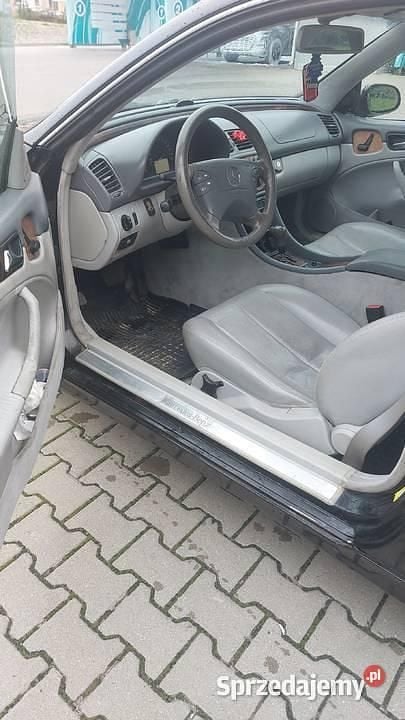 Używany Mercedes 230 2000