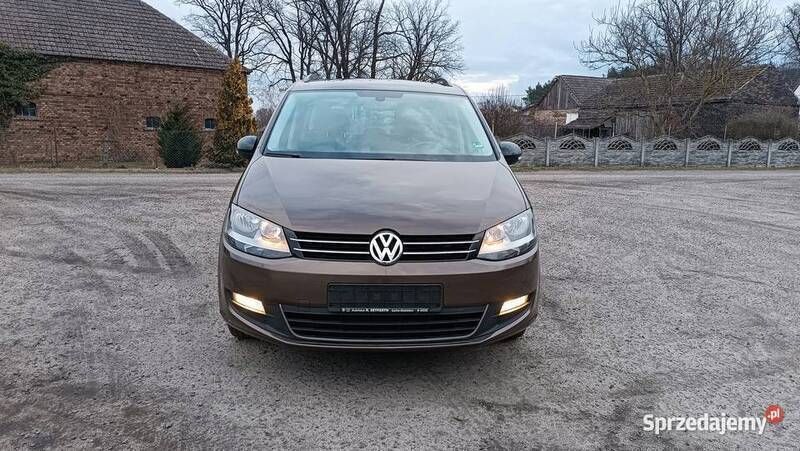 Brązowy Używany 2012 VW Sharan Match Minivan | 39 400 zł (Dobra cena) - Obraz 1/4