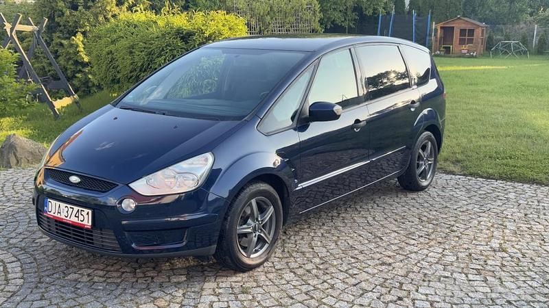 Niebieski ciemny (metalik) Używany 2006 Ford S-MAX S Minivan | 14 900 zł (Dobra cena) - Obraz 1/4