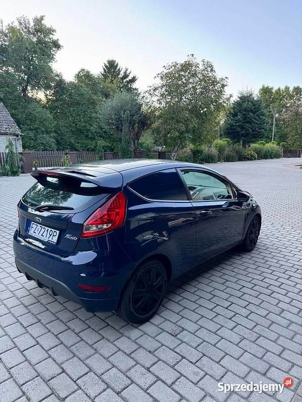 Używany 2011 Ford Fiesta Hatchback | 10 500 zł (Uczciwa cena) - Obraz 1/4