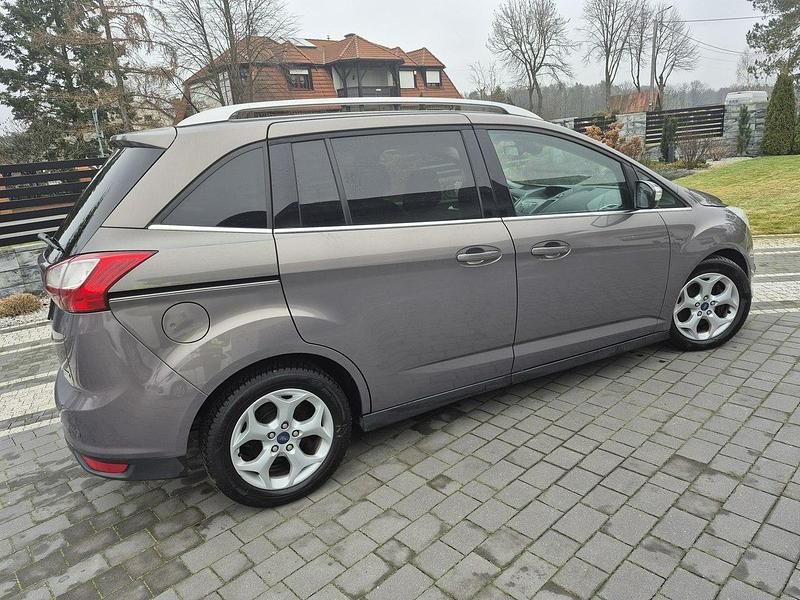 Używany Ford Grand C-Max 150 KM (110 kW) 2012 Brązowy Minivan
