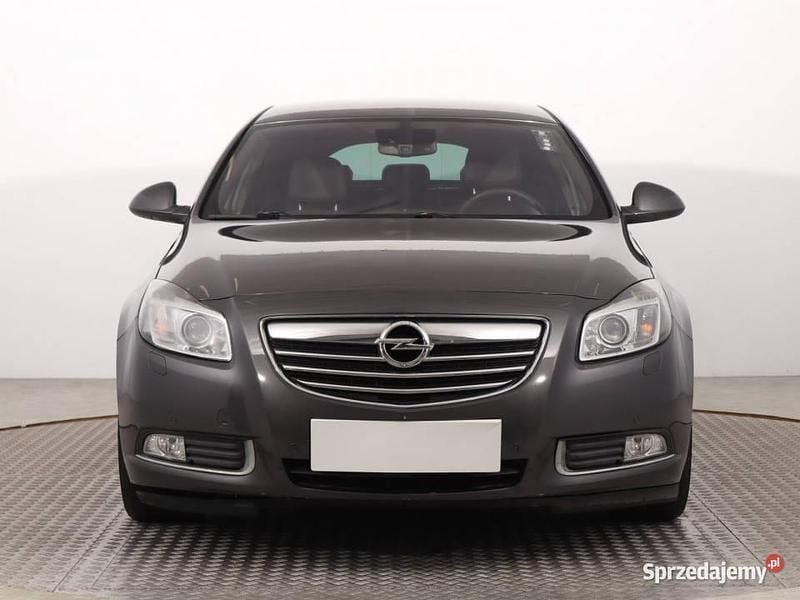 Szary Używany 2012 Opel Insignia Hatchback | 22 499 zł (Dobra cena) - Obraz 1/4