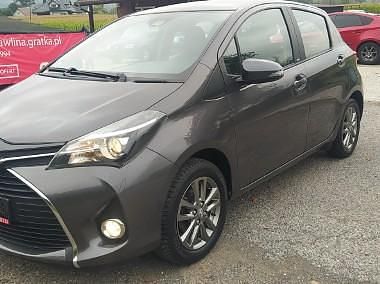 Szary Używany 2016 Toyota Yaris Hatchback | 37 700 zł (Uczciwa cena) - Obraz 1/4