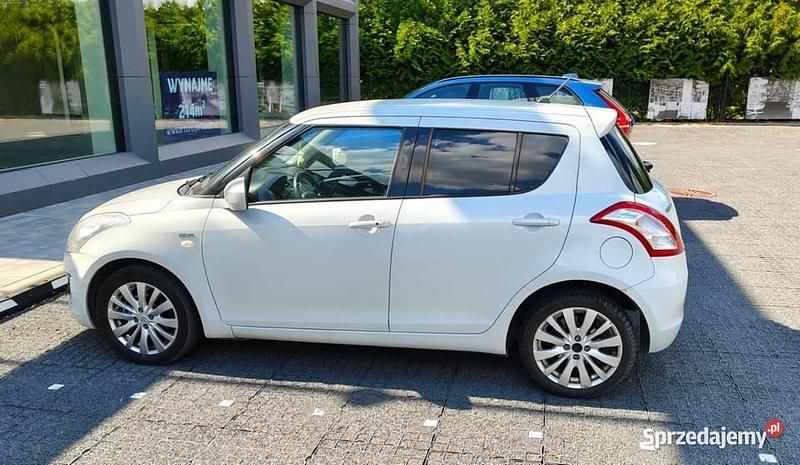Używany Suzuki Swift 2011 Biały Hatchback