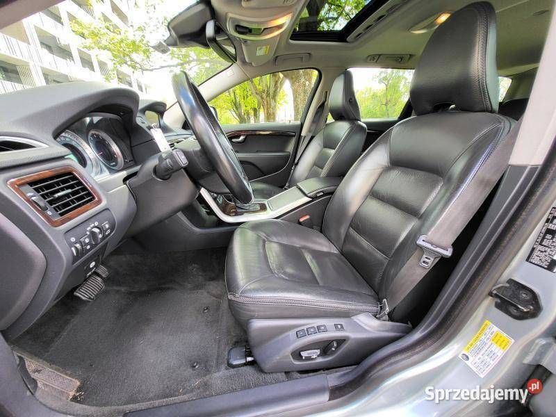 Używany 2013 Volvo XC70 SUV | 49 900 zł - Obraz 1/4