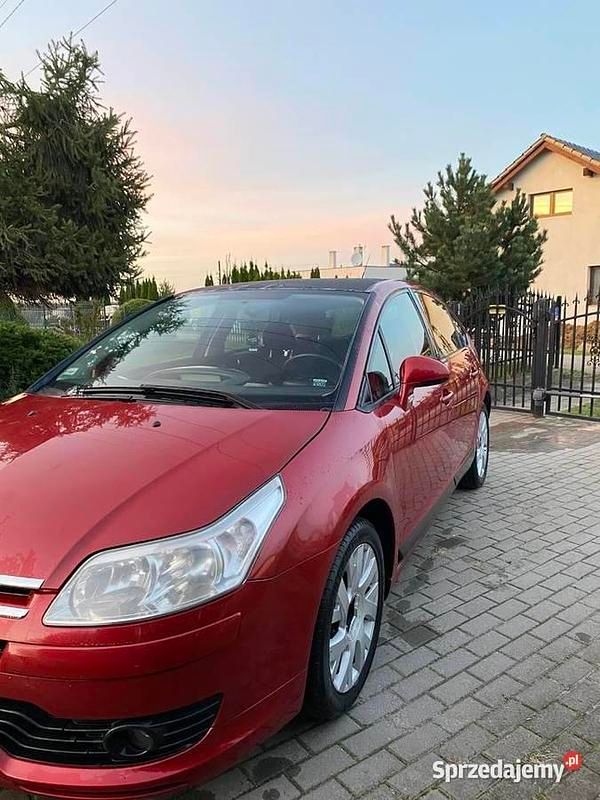 Używany Citroën C4 2006 Czerwony Coupe