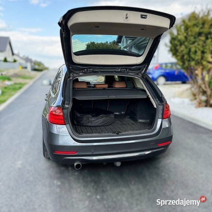 Używany BMW 320 Luxury Line 184 KM (135 kW) 2013 Szary Kombi