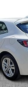 Używany Toyota Corolla Comfort 122 KM (89 kW) 2020 Biały Hatchback