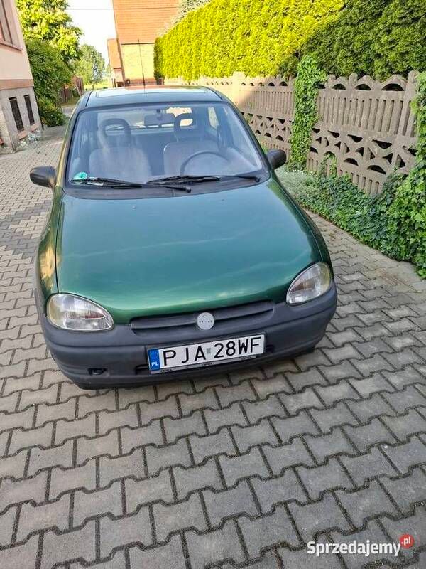 Zielony Używany 1996 Opel Corsa Hatchback | 2200 zł (Uczciwa cena) - Obraz 1/4
