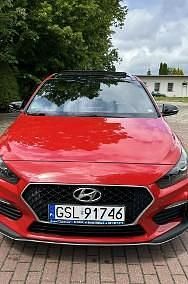 Używany Hyundai i30 136 KM (100 kW) 2019 Czerwony Hatchback