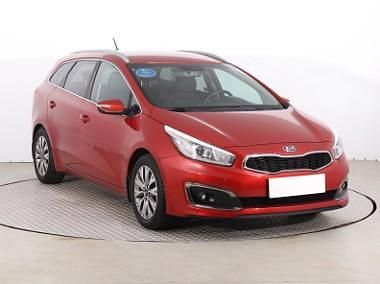 Czerwony Używany 2016 Kia Ceed Hatchback | 44 999 zł (Uczciwa cena) - Obraz 1/4