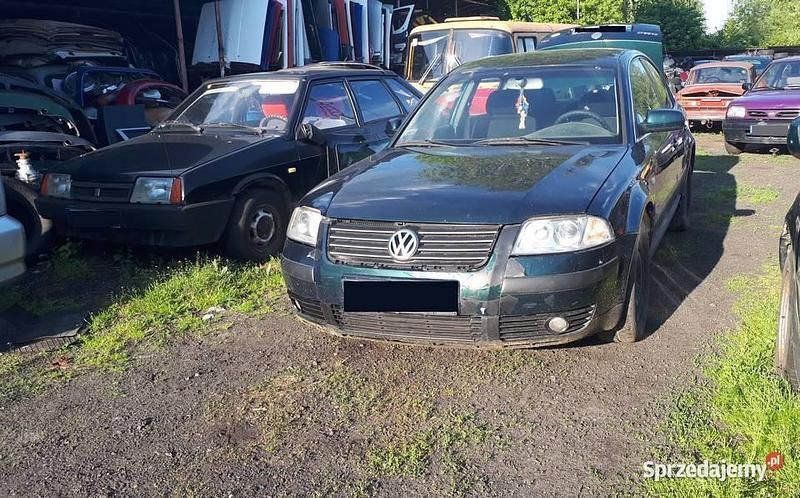 Używany VW Passat 2003 Czarny Sedan/Limuzyna