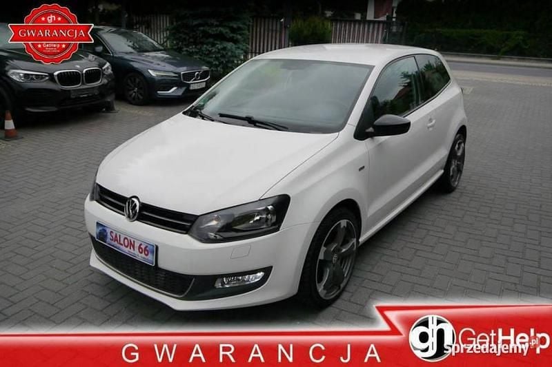 Biały Używany 2012 VW Polo Hatchback | 20 500 zł (Dobra cena) - Obraz 1/4